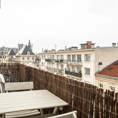 Chic + Balcony - Hyper Center * Reims